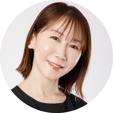 西宮・苦楽園のフェイシャルエステALANAスタッフ